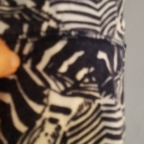 Leona Lilly pulitzer zip up sweater sz L - Picture 5 of 7